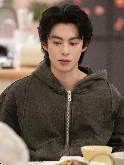 王鹤棣吃瓜爆料,娱乐圈幕后真相大揭秘